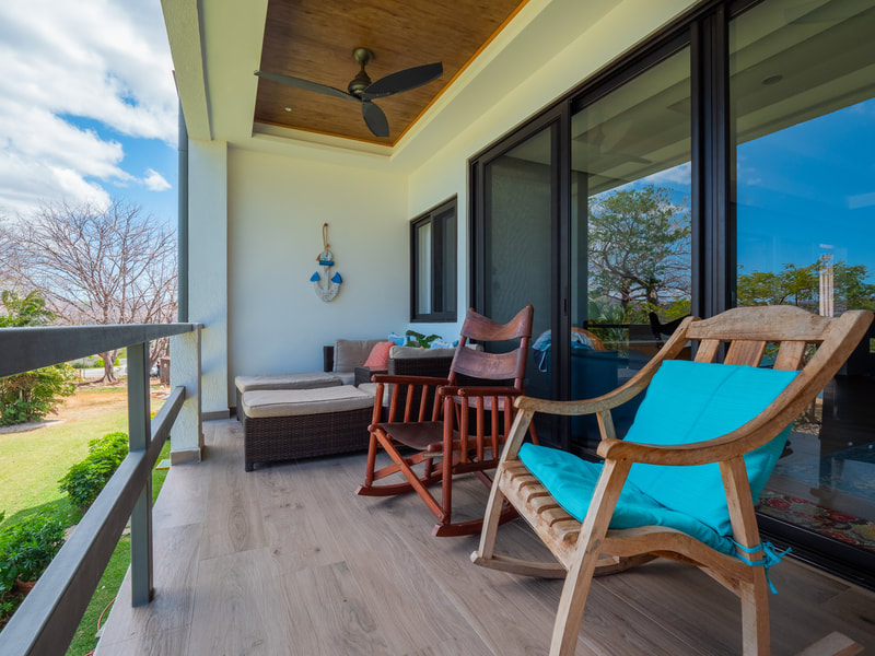 Ocean-view terrace cared for by the Hazel's team
